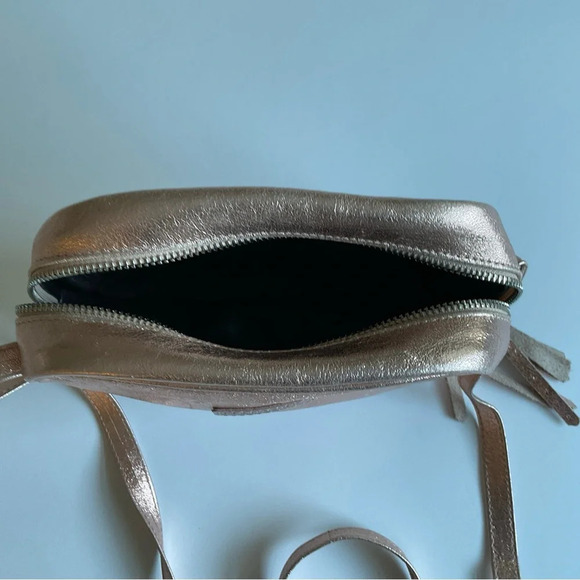 Moscardini Firenze Bag Rose Metallic Small Crossbody Leather Tassel 7”x5”x2.5” - Picture 8 of 10